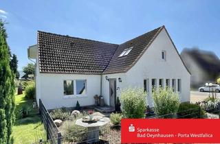 Haus kaufen in 31737 Rinteln, Familienfreundliches Zuhause mit Garten, Pool und sonniger Loggia