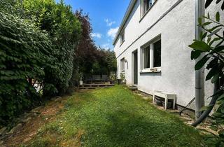 Haus kaufen in 75223 Niefern-Öschelbronn, Attraktives Zweifamilienhaus in Niefern-Öschelbronn – ideal für Familien und Anleger