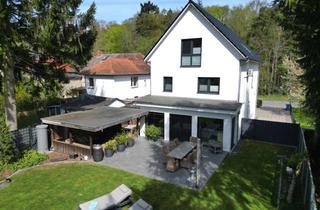 Einfamilienhaus kaufen in 18059 Hansaviertel, Luxuriöses Einfamilienhaus in der Rostocker Gartenstadt