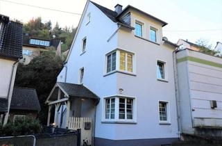 Einfamilienhaus kaufen in 56867 Briedel, Gepflegtes Einfamilienhaus mit schönem Außenbereich in ruhiger Lage von Briedel