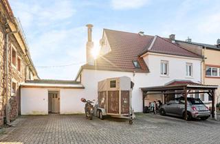 Einfamilienhaus kaufen in 67354 Römerberg, Einfamilienhaus im gemeinschaftlichen Hof – mit Stellplatz und Dachmodernisierung!