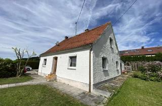 Einfamilienhaus kaufen in 86576 Schiltberg, Stark sanierungsbedürftiges Einfamilienhaus mit Potenzial in Schiltberg