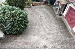 Haus kaufen in 68623 Lampertheim, TOP Gelegenheit in Fußgängerzone, Wohn-u. Geschäftshaus, 2 Garagen, Hofbereich überbaubar...