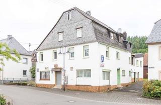 Haus kaufen in 55758 Niederwörresbach, Zwei charmante Einfamilienhäuser –sowie ein optionales angrenzendes großes Baugrundstück