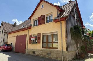 Haus kaufen in 75239 Eisingen, Haus mit viel Platz für die Familie+schöner Garten+Keller+2 Garagen