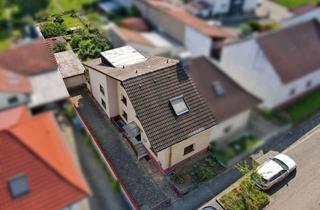 Doppelhaushälfte kaufen in 76228 Grünwettersbach, Doppelhaushälfte als Ein- oder Zweifamilienhaus mit Garage und sonnigem Garten