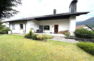 Einfamilienhaus kaufen in 76597 Loffenau, Repräsentatives, großzügiges Einfamilienhaus mit Einliegerwohnung in Bestwohnlage mit großem,