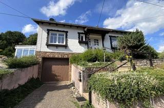 Einfamilienhaus kaufen in 66822 Lebach, Freistehendes Einfamilienhaus auf großzügigem Grundstück in ruhiger Lage von Lebach-Gresaubach