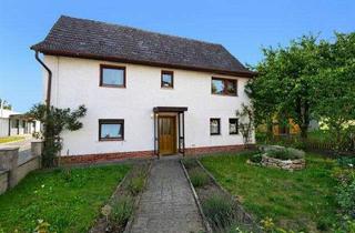 Bauernhaus kaufen in 96271 Grub, Ehemaliges Bauernhaus mit Nebengebäude am Ortsrand von Roth am Forst