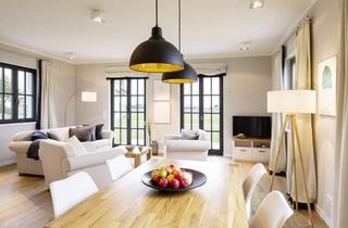 Villa kaufen in 18556 Dranske, Charmante Reetdachvilla auf Rügen - Superior Ferienhaus mit Strandnähe