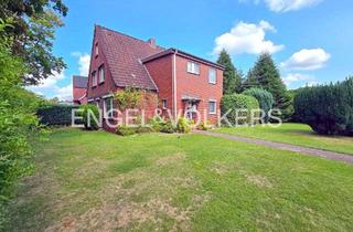 Einfamilienhaus kaufen in 26441 Jever, Solides Einfamilienhaus mit Einliegerwohnung und Doppelgarage