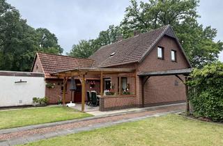 Einfamilienhaus kaufen in 27798 Hude, Modernisierungsbedürftiges Einfamilienhaus im Herzen von Hude.