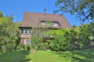Villa kaufen in 71083 Herrenberg, Herrschaftliche Villa auf großem, uneinsehbarem Grundstück