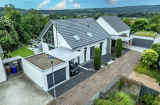 Haus kaufen in 69256 Mauer, Modernes Architektenhaus mit Garten, Pool & Panoramablick