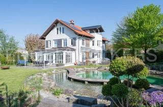 Villa kaufen in 85567 Grafing, Alpennah. Großzügig. Einzigartig. Exklusive Villa mit Schwimmteich