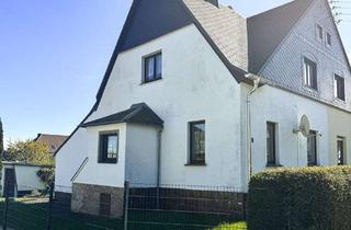 Doppelhaushälfte kaufen in 09376 Oelsnitz/Erzgebirge, Kleine Doppelhaushälfte zum An- und Umbau in wunderbarer Lage