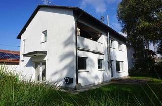 Haus kaufen in Neulinger Str. XX, 85662 Hohenbrunn, Zweifamilienhaus mit 2 Garagen in Bestlage in Hohenbrunn - frei zum 01.03.2026 !