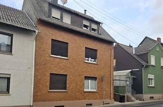 Mehrfamilienhaus kaufen in Layenstraße 98, 55743 Idar-Oberstein, Mehrfamilienhaus mit 4 Wohneinheiten, Garten & Garage – Renditeobjekt