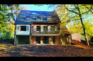 Villa kaufen in Cranger Straße 106, 45891 Erle, Freihstehende Luxusvilla direkt am Schloss Berge Park in Gelsenkirchen-Buer