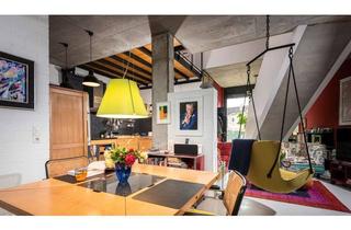 Haus kaufen in Sonnemannstraße 39a, 97204 Höchberg, Exklusives Wohnhaus im Altort von Höchberg