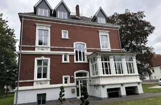 Villa kaufen in 31655 Stadthagen, Denkmalgeschützte Villa mit Remise, komplett saniert!