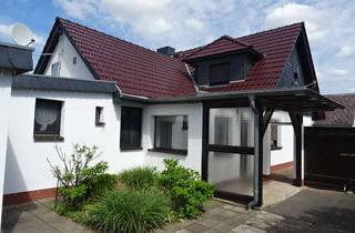 Einfamilienhaus kaufen in Kastanienweg, 14641 Nauen, Massives Einfamilienhaus in ruhiger Lage mit viel Potenzial