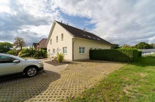 Haus kaufen in 17089 Burow, Zwei-Parteienhaus: Vielseitige, große Immobilie um Ihren freien Ideen gerecht zu werden.
