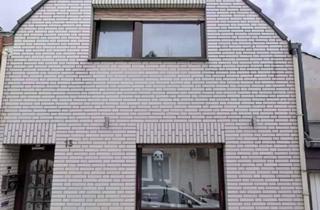 Doppelhaushälfte kaufen in 41517 Grevenbroich, Gestalten Sie Ihr Traumhaus – entkernte Doppelhaushälfte mit Baugenehmigung in Grevenbroich