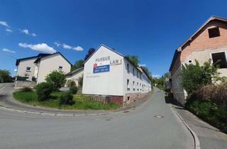 Haus kaufen in 95145 Oberkotzau, Sanierungsbedürftige Wohn- & Gewerbeimmobilie mit beidseitig angebautem Wohnhaus - Potenzial für Aus