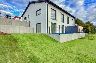 Haus kaufen in Antesberger Berg 25, 94127 Neuburg, Neubausiedlung in Neukirchen am Inn – ruhige, familienfreundliche Lage nahe Passau