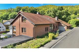 Einfamilienhaus kaufen in 35767 Breitscheid, Attraktives Einfamilienhaus mit viel Platz und Weitblick
