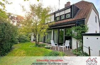 Einfamilienhaus kaufen in 90571 Schwaig, Absolute Bestlage in Behringersdorf! Repräsentatives Einfamilienhaus mit ELW und Doppelgarage