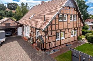 Einfamilienhaus kaufen in 25596 Wacken, Liebhaberobjekt in Wacken! Exzellent gepflegtes Einfamilienhaus im Fachwerk-Stil!