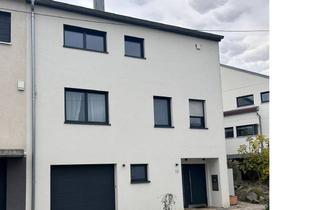 Doppelhaushälfte kaufen in 76228 Stupferich, Schöne 5-Zimmer-Doppelhaushälfte mit gehobener Ausstattung in Karlsruhe Stupferich