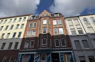 Mehrfamilienhaus kaufen in 24143 Gaarden-Ost, Attraktives Mehrfamilienhaus mit umfassenden Sanierungen – stabile Kapitalanlage in Kiel-Gaarden