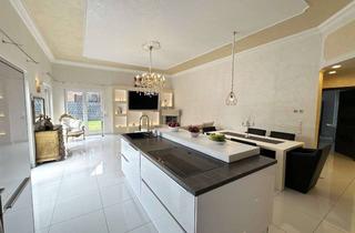 Einfamilienhaus kaufen in 38471 Rühen, Traumhaftes Einfamilienhaus mit Pool, Doppelgarage, Fußbodenheizung & luxuriöser Ausstattung nahe Wo