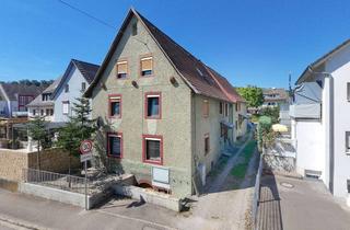 Haus kaufen in 79541 Lörrach, Objekt mit Seltenheitswert - Renovierungsbedürftige Wohnhäuser & großes Grundstück