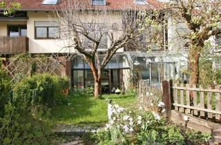 Reihenhaus kaufen in 93057 Sallern-Gallingkofen, Platz für Ideen: Gepflegtes Reihenhaus in Top-Lage mit Entwicklungspotenzial