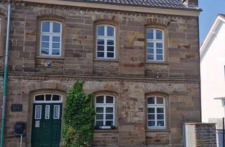 Haus kaufen in Eichenhofstraße 11, 51789 Lindlar, Wohnhaus mit Geschichte im Zentrum von Lindlar