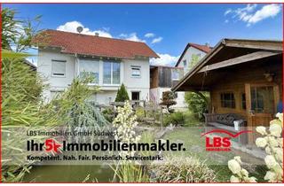 Einfamilienhaus kaufen in 88605 Meßkirch, Großes Einfamilienhaus mit EBK, Gartenhaus und idyllischem Teich–in begehrter Lage am Bach