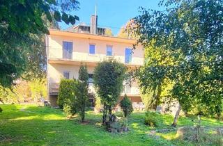 Villa kaufen in 55490 Woppenroth, Exklusives Juwel - Villa 2500 qm parkähnliches Paradies mit Weitblick über Wiesen und Felder