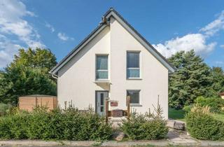 Einfamilienhaus kaufen in Dillinger Weg 41, 12683 Biesdorf, Zentral gelegenes Einfamilienhaus * Modernes Bad * Terrassen * Großer Garten