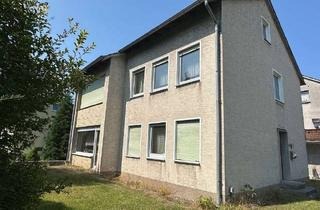 Haus kaufen in 33829 Borgholzhausen, Mach was draus! Ideal für Do-it-yourself-Spezialisten ... und die umfangreiche Sanierung läuft!