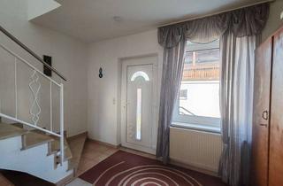 Einfamilienhaus kaufen in 84494 Neumarkt-Sankt Veit, Freistehendes Einfamilienhaus in Neumarkt St.Veit