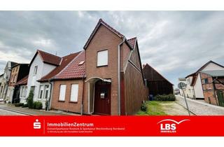 Haus kaufen in 17179 Gnoien, Kleines Haus in niedlicher Kleinstadt