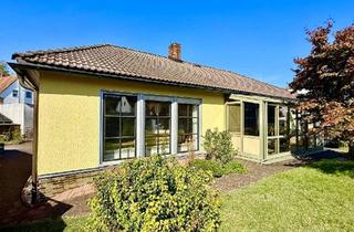 Haus kaufen in 96268 Mitwitz, Schöner Bungalow mit Wintergarten und tollem Garten in zentraler Lage von Mitwitz