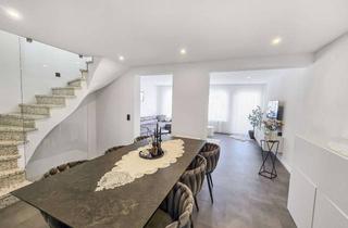 Haus kaufen in 79618 Rheinfelden, Modernes Terrassenhaus mit Einliegerwohnung, Dachterrasse , Balkon