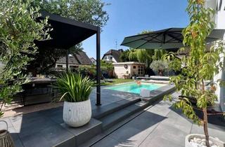 Einfamilienhaus kaufen in 91085 Weisendorf, von Privat: Exklusives Einfamilienhaus mit moderner Architektur