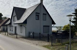 Haus kaufen in Seestrasse, 17111 Verchen, Ferienhaus mit Seeblick