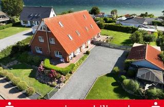 Haus kaufen in 24972 Steinberg, Ihr Zuhause am Meer! Doppelhaus mit zwei Wohneinheiten - in unmittelbarer Nähe zur Ostsee